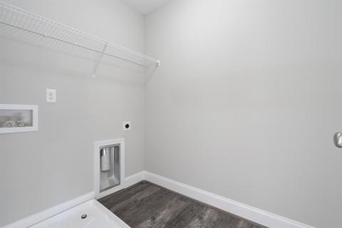 225 Settle Ave, Campobello, SC 29322 photo 4