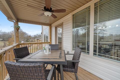 419 Dickson Rd, Campobello, SC 29322 photo 9
