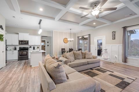 419 Dickson Rd, Campobello, SC 29322 photo 30
