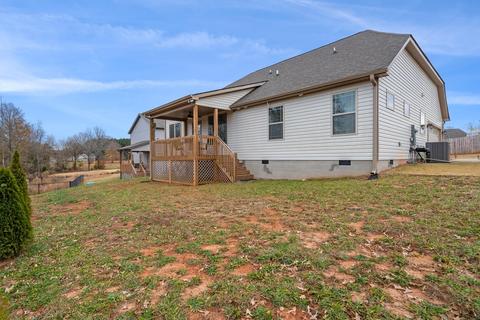419 Dickson Rd, Campobello, SC 29322 photo 6