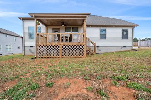 419 Dickson Rd, Campobello, SC 29322 photo 8