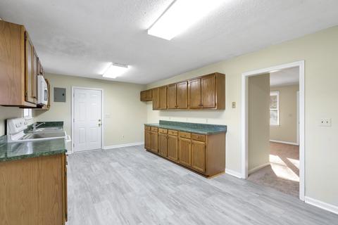 122 Collette St, Moore, SC 29369 photo 3