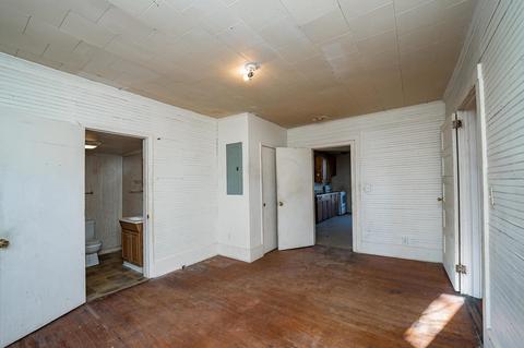150 Pine St, Clinton, SC 29325 photo 11