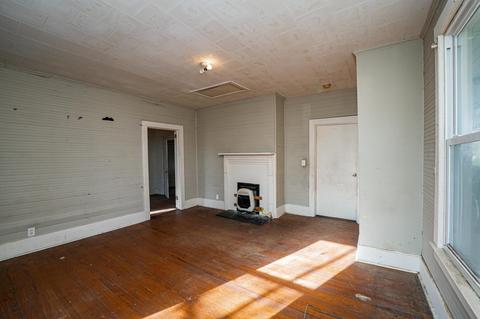 150 Pine St, Clinton, SC 29325 photo 9