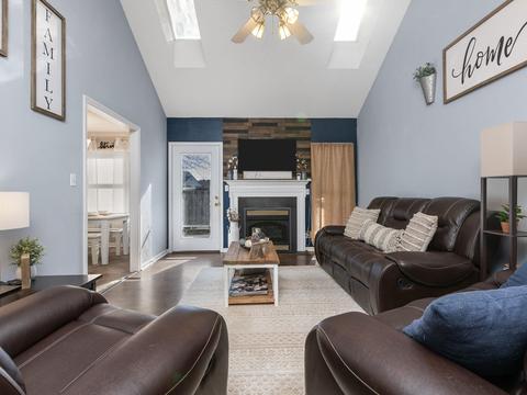 213 Ashton Dr, Moore, SC 29369 photo 4