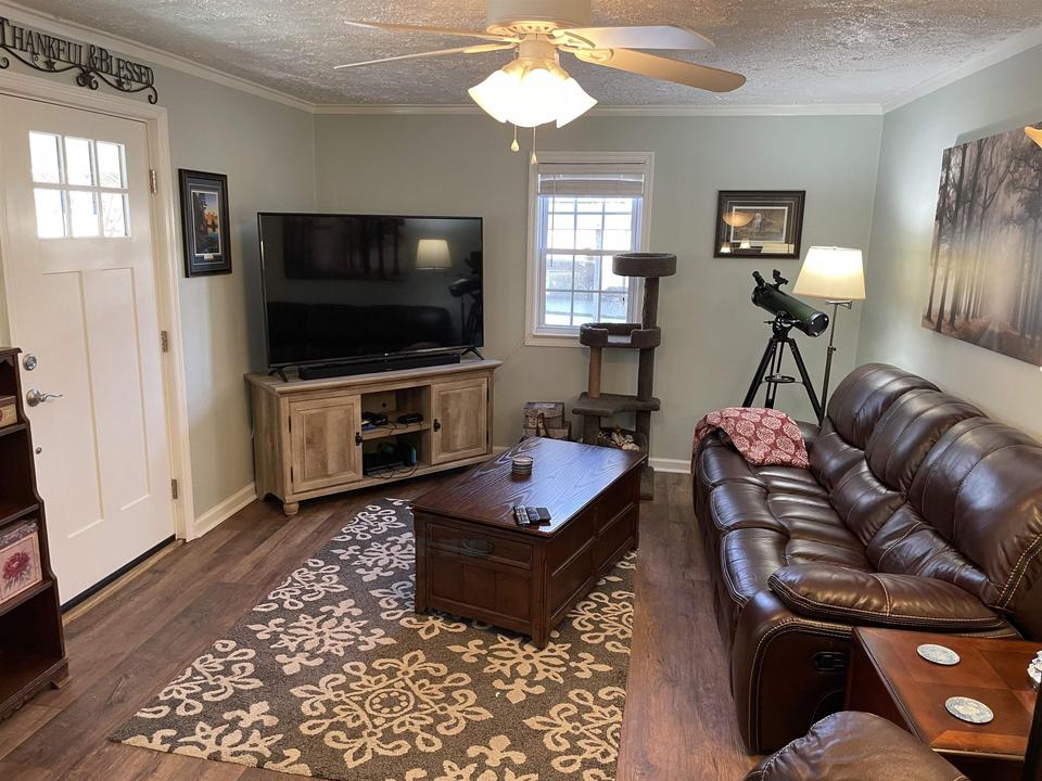  991 E Main St, Pacolet, SC 29372 photo 10