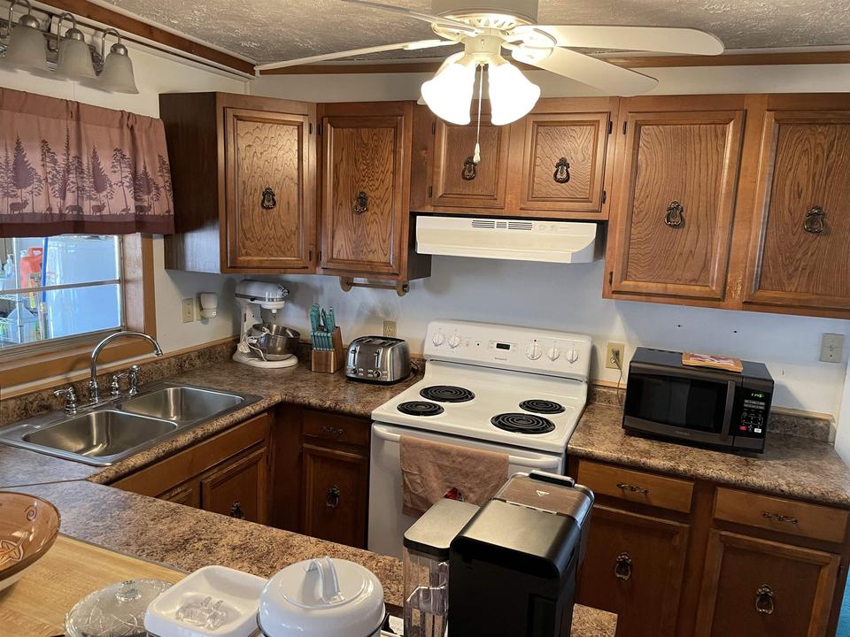  991 E Main St, Pacolet, SC 29372 photo 13