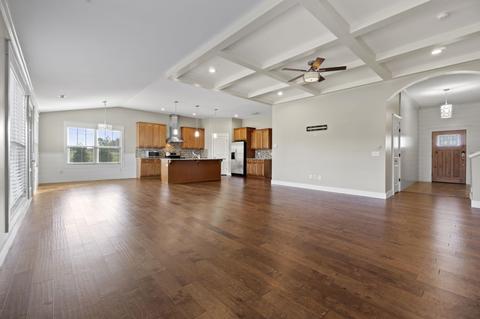 231 Cooley Cir, Campobello, SC 29322 photo 4