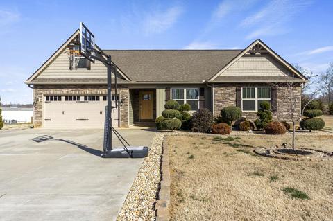 231 Cooley Cir, Campobello, SC 29322 photo 1