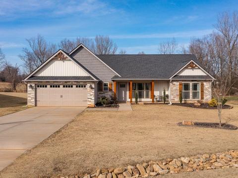 439 Dickson Rd, Campobello, SC 29322 photo 1