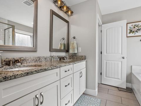 439 Dickson Rd, Campobello, SC 29322 photo 17