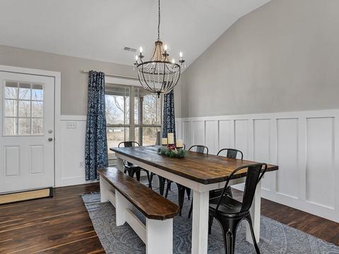 439 Dickson Rd, Campobello, SC 29322 photo 10