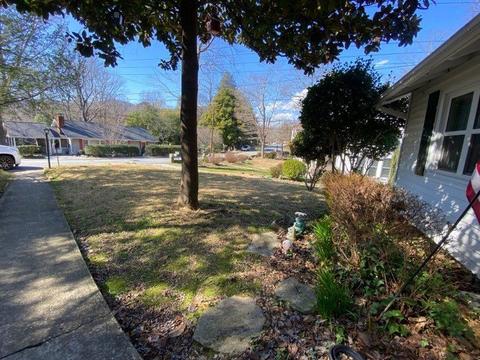 70 Laurel Ave, Tryon, NC 28782 photo 3