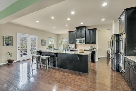325 Regent Dr, Duncan, SC 29334 photo 4
