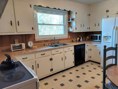 211 Sunset Dr, Easley, SC 29640 photo 7