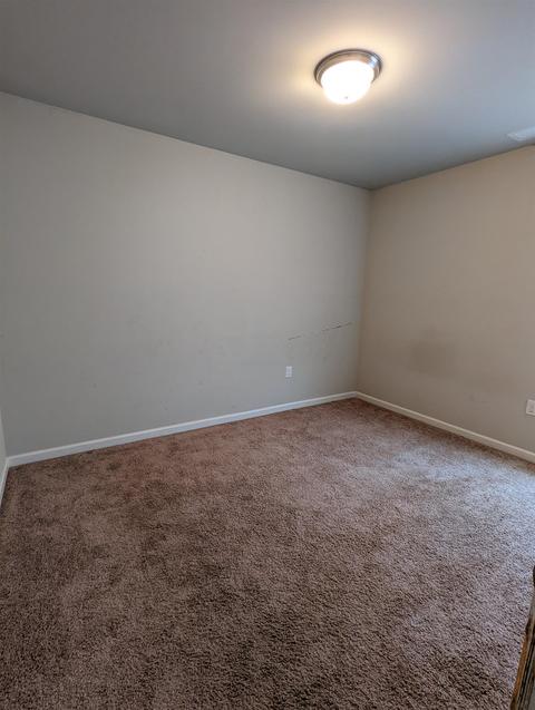 219 Crescent Cir, Duncan, SC 29334 photo 5