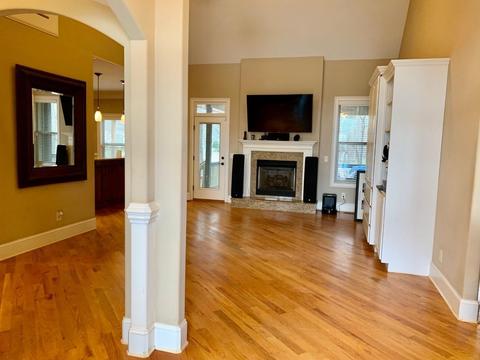 308 Grayson Dr, Moore, SC 29369 photo 2
