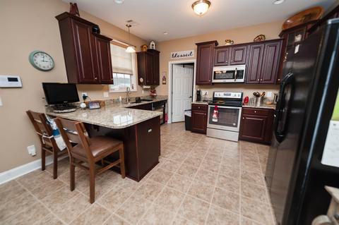 520 Dillon St, Chesnee, SC 29323 photo 9