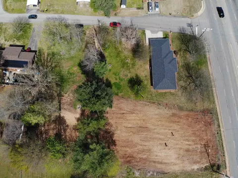 1050 E Main St, Duncan, SC 29334 photo 7
