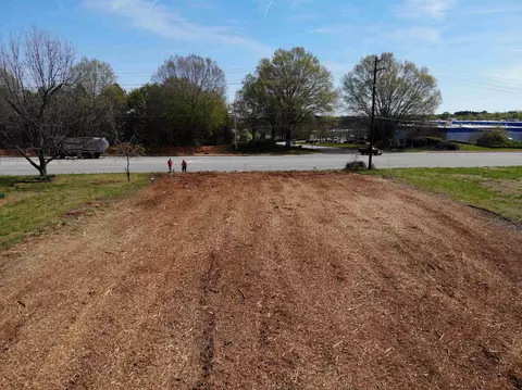 1050 E Main St, Duncan, SC 29334 photo 8