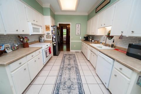 226 Donegal Dr, Moore, SC 29369 photo 5