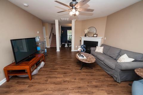 663 Markham Cir, Moore, SC 29369 photo 3