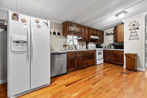 841 Pemberton St, Waterloo, SC 29384 photo 5
