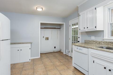 912 E Main St, Duncan, SC 29334 photo 15