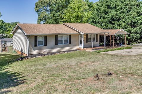 912 E Main St, Duncan, SC 29334 photo 7