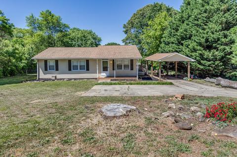 912 E Main St, Duncan, SC 29334 photo 5