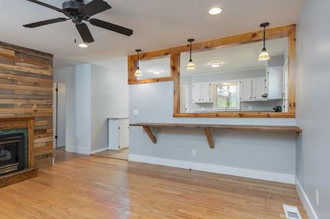 912 E Main St, Duncan, SC 29334 photo 9