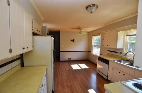 120 Jay Cir, Moore, SC 29369 photo 6