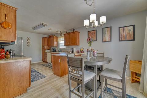 155 Maximus Dr, Greer, SC 29651 photo 11