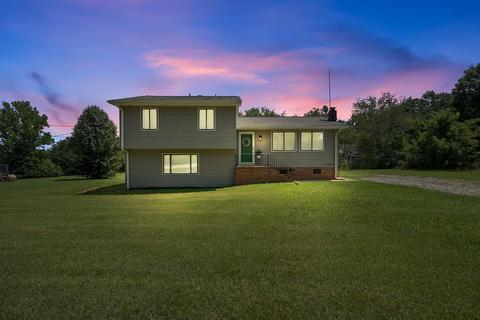 2407 E Tyger Bridge Rd, Greer, SC 29651 photo 1