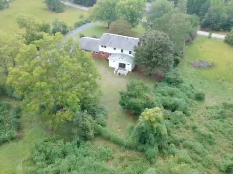 2506 E Tyger Bridge Rd, Greer, SC 29651 photo 2