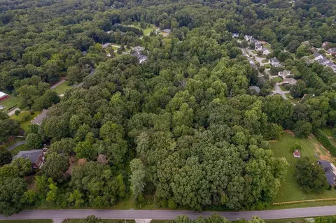 415 Phillips Rd, Greer, SC 29650 photo 4