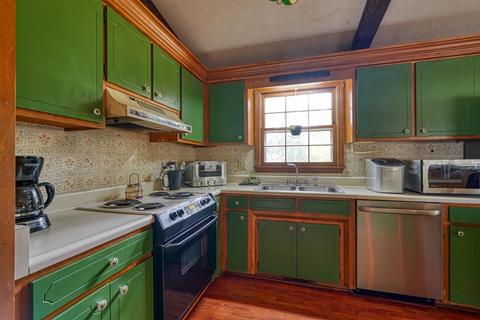 105 Nether Ln, Moore, SC 29369 photo 11