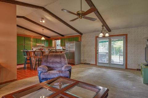 105 Nether Ln, Moore, SC 29369 photo 5