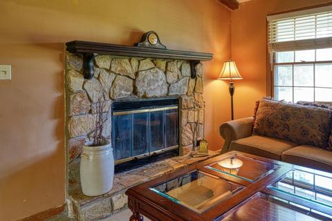 105 Nether Ln, Moore, SC 29369 photo 7