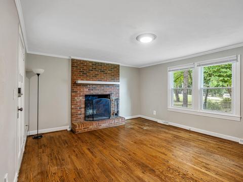 108 Post Dr, Greer, SC 29650 photo 4