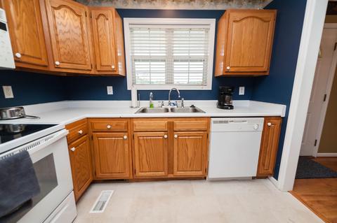 419 Kaleb Mark Dr, Lyman, SC 29365 photo 4