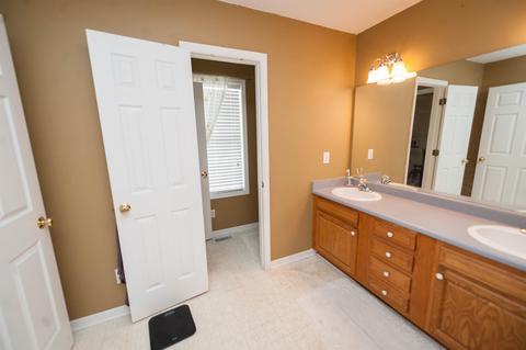 419 Kaleb Mark Dr, Lyman, SC 29365 photo 9