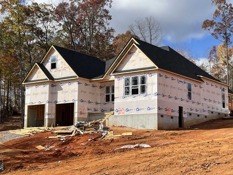409 Navajo Ct, Marietta, SC 29661