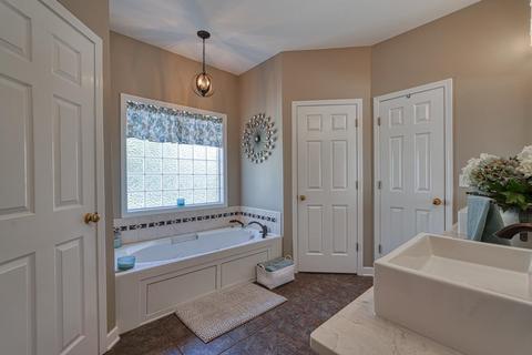 140 Leonora Dr, Moore, SC 29369 photo 16
