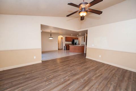 139 Dillard Rd, Duncan, SC 29334 photo 6