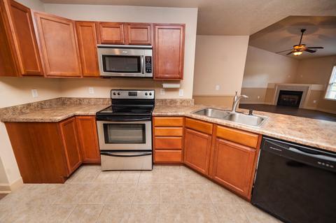 139 Dillard Rd, Duncan, SC 29334 photo 8