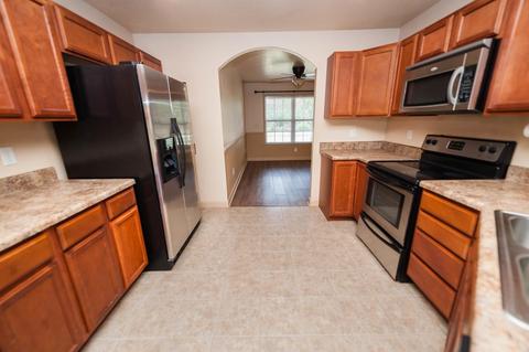 139 Dillard Rd, Duncan, SC 29334 photo 9