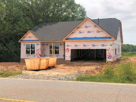 412 Pine Ridge Rd, Duncan, SC 29334