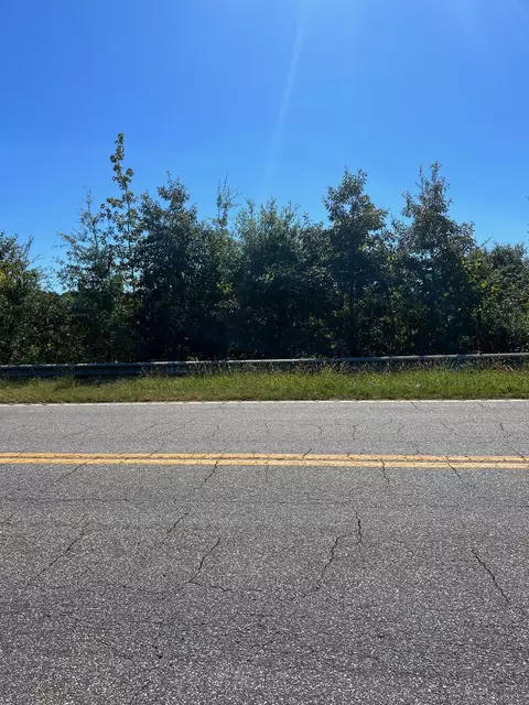 Highway 11, Inman, SC 29349