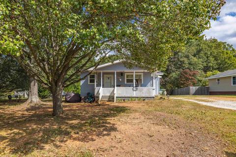 108 Deyoung St, Duncan, SC 29334 photo 3